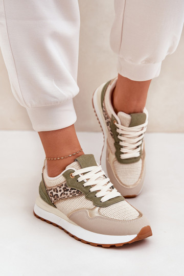 spordijalatsid Pealiste omad ja mustriga platvormiga Rohelist värvi Davinara