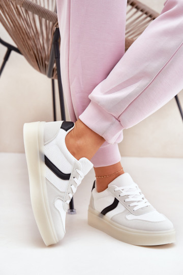 Sellel ondal Sneakers tüüpi jalanõud Pealiste omad platvormiga valget värvi Telmira 2