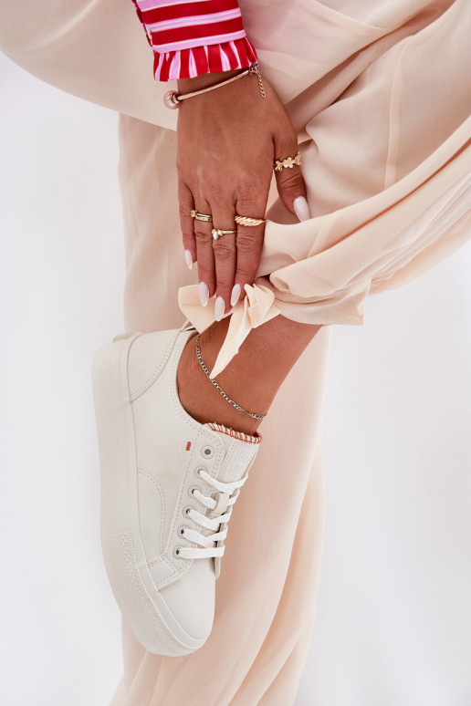 naiste saapad platvormiga eko-nahast Big Star RR274A297 Elevandiluu värvi naiste saapad platvormiga eko-nahast Big Star RR274A297 Elevandiluu värvi