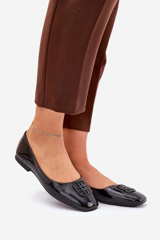 Laque Elegantsed Baleriinad Pealiste omad Koos Ornate Detalem Vinceza 17377 msuud