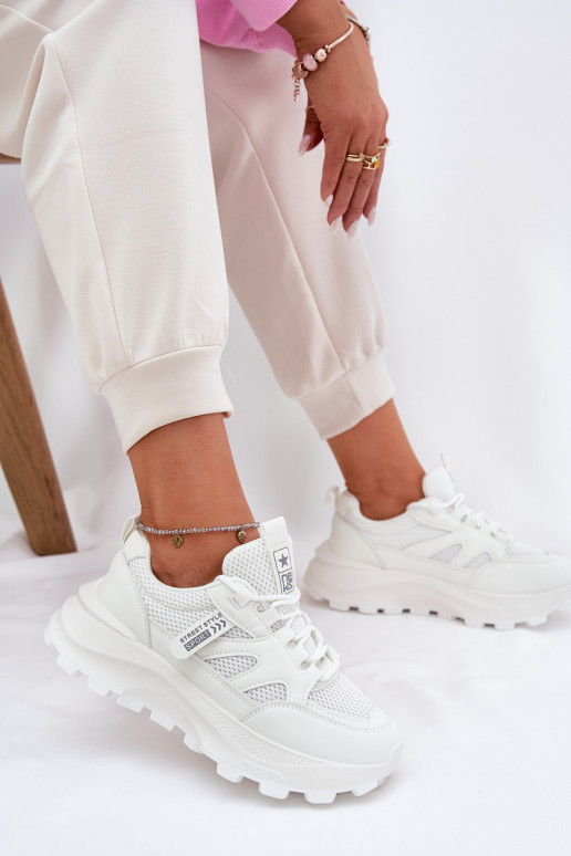 spordijalatsid Sneakers tüüpi jalanõud Pealiste omad Paksu talla peal valget värvi Prononice