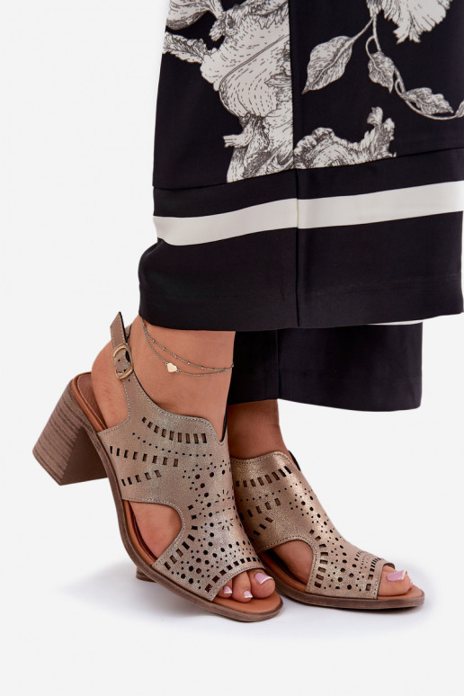 Ažuurne Pealistesandaalid Kuldset värvi Tosine