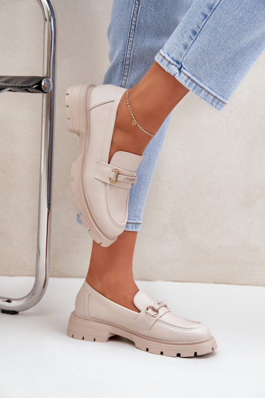 Liivakarva klassikalise stiiliga...