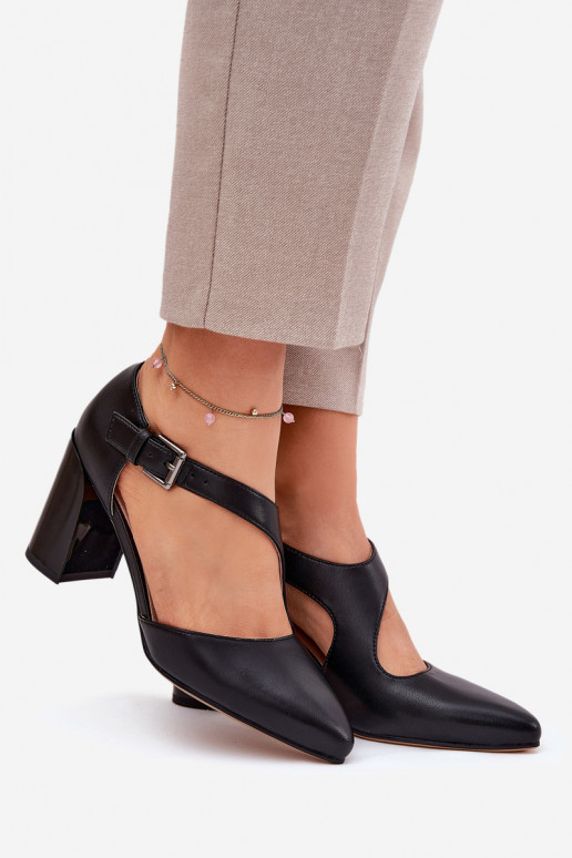 Pealhk Kingad kõrge jämeda kontsaga neetide ja pandlaga Vinceza 91133 msuud