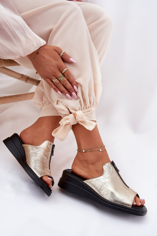 naiste plätud Kiilu peal tõmblukuga Kuldset värvi Irriva