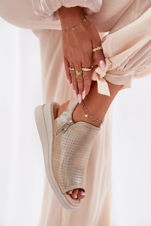 Pealistesandaalid Kiilu peal Kuldset värvi Mevinette Pealistesandaalid Kiilu peal Kuldset värvi Mevinette