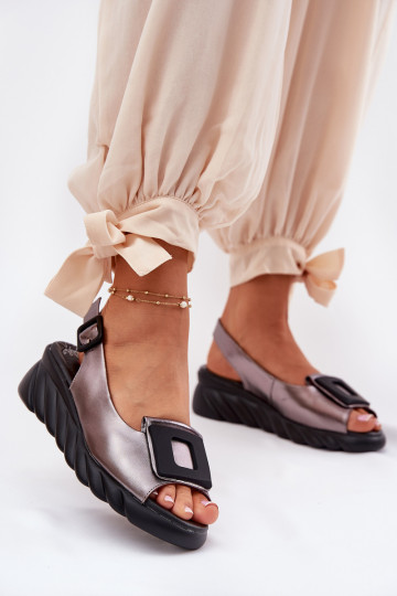 Pealistesandaalid Pealiste omad Kiilu peal dekoratsiooniga Artiker 56C2158 halli värvi