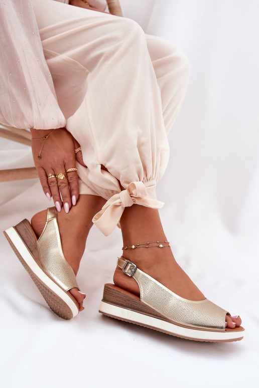 Pealhk Platvormiga sandaalid Artiker 56C2312 Kuldset värvi