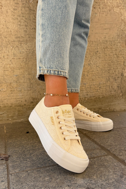 naiste saapad pitsilised Lee Cooper LCIN-25-31-3440L beeži värvi naiste saapad pitsilised Lee Cooper LCIN-25-31-3440L beeži värvi