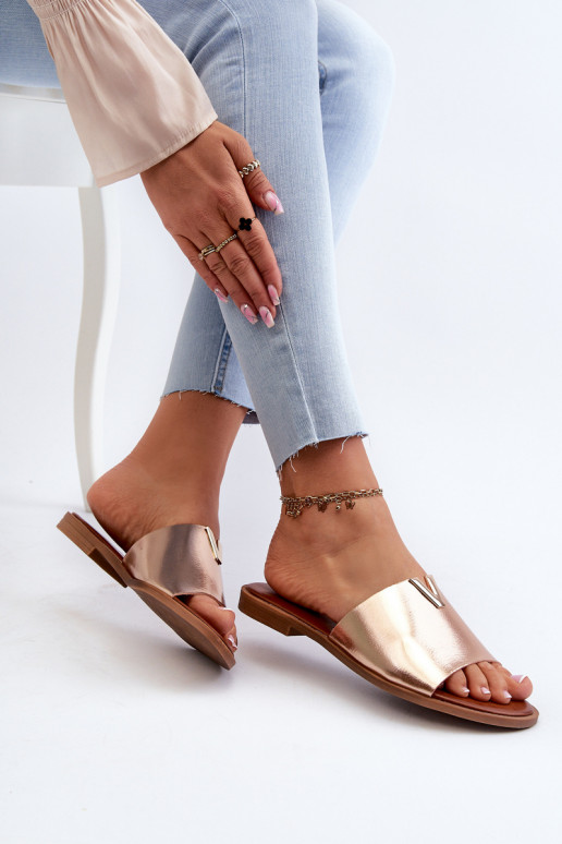 naiste plätud Eko Pealhk laiade nööridega Kuldset värvi Sellel onliha