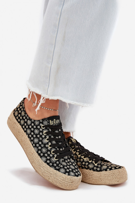 Kudumisega vabaaja jalanõud platvormiga Lee Cooper LCIN-25-08-3647L must