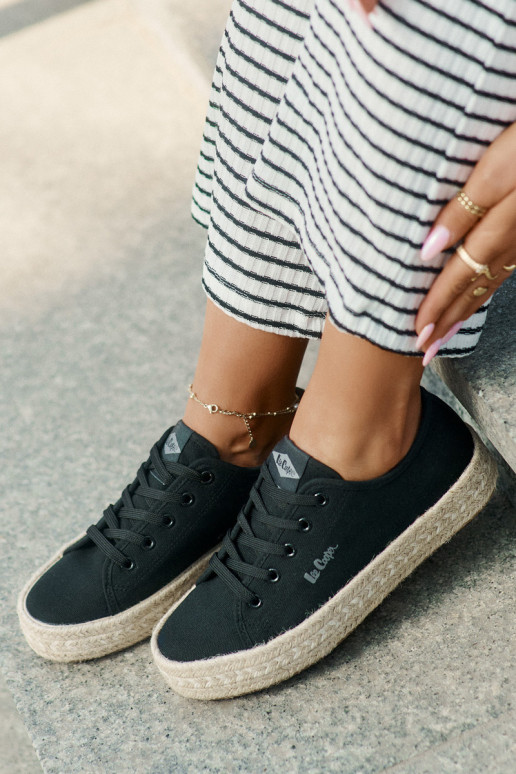 Vabaaja jalanõud nööridega Lee Cooper LCIN-25-44-3216 must Vabaaja jalanõud nööridega Lee Cooper LCIN-25-44-3216 must