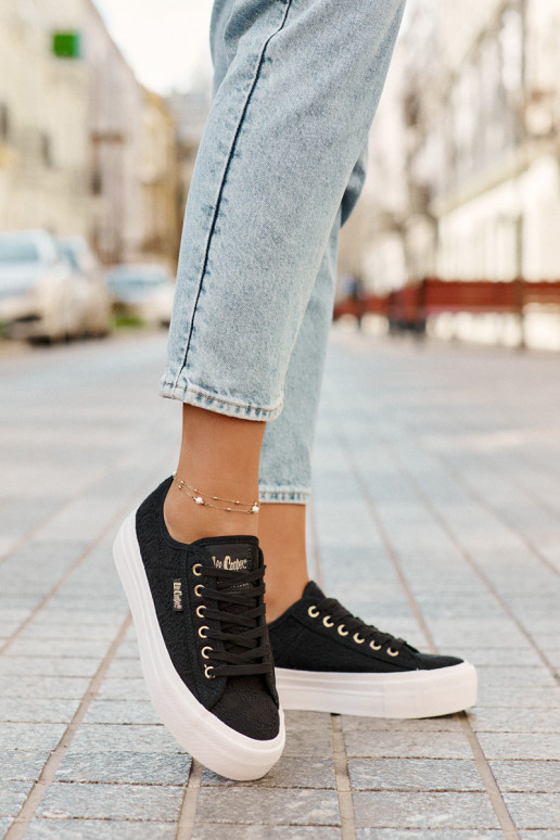 Vabaaja jalanõud nööridega Lee Cooper LCIN-25-31-3439L must