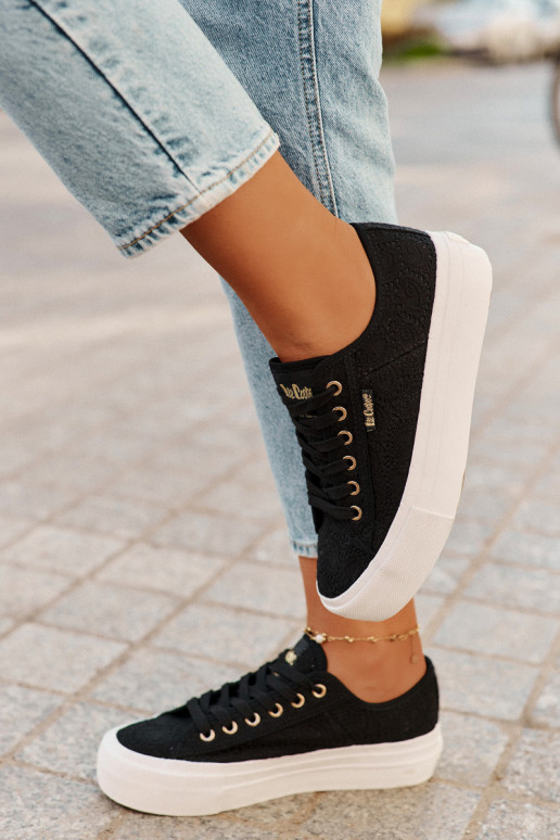 Vabaaja jalanõud nööridega Lee Cooper LCIN-25-31-3439L must