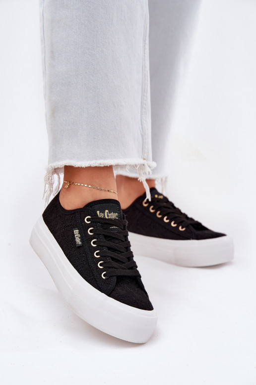 Vabaaja jalanõud nööridega Lee Cooper LCIN-25-31-3439L must