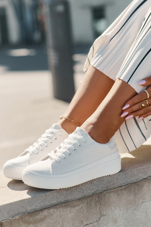 Riidest naiste saapad platvormiga Big Star RR274463 valget värvi