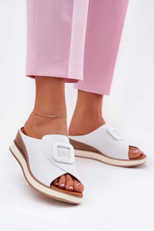 Pealiste plätud Artiker 56C2144 valget värvi