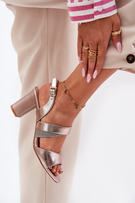 Pealistesandaalid Sergio Leone SK866 Kuldset värvi