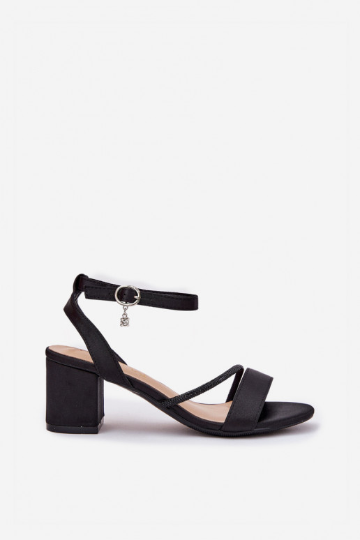 Pealistesandaalid säravate kristallidega Vinceza 20268 msuud