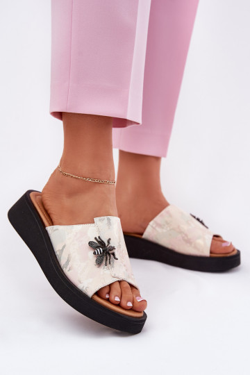 Plätud naturaalsest nahast Pealiste omad Z Broszką Vinceza 66752 beeži värvi 2