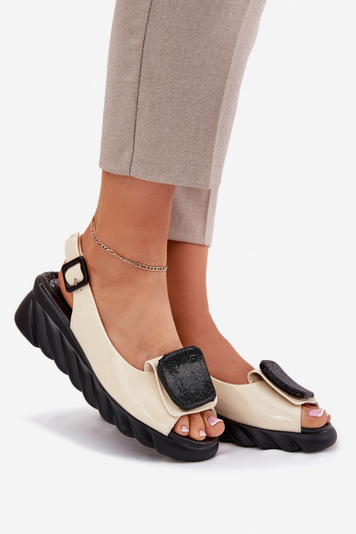 Pealhk Lakitud sandaalid Kiilu peal dekoratsiooniga Artiker 56C1567 beeži värvi