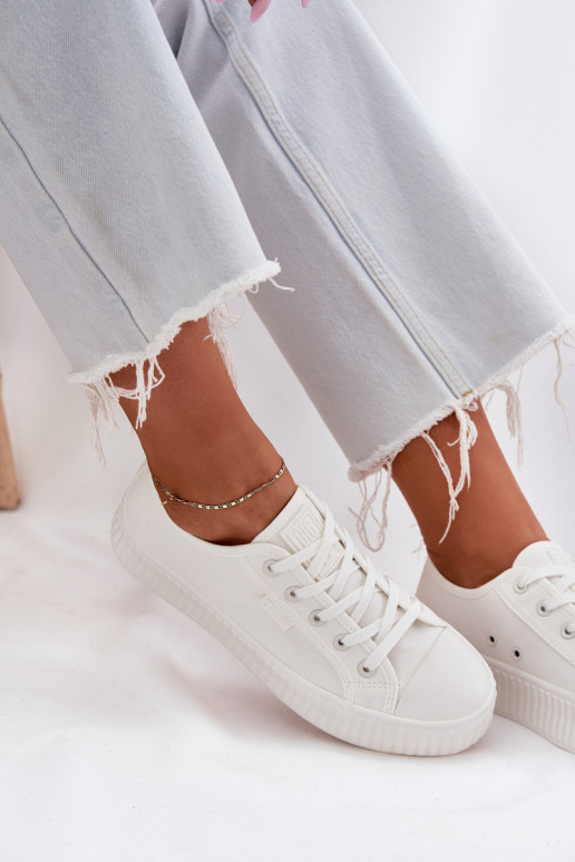 Riidest naiste saapad platvormiga Big Star RR274776 valget värvi Riidest naiste saapad platvormiga Big Star RR274776 valget värvi