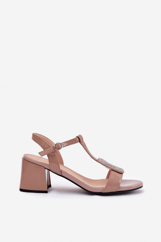 Pealhk Lakitud sandaalid kõrge jämeda kontsaga kaunistustega Vinceza 91134 beeži värvi