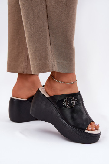 Plätud naturaalsest nahast Pealiste omad platvormiga I Koturnie neetide ja pandlaga S.Barski LR51-542 msuud