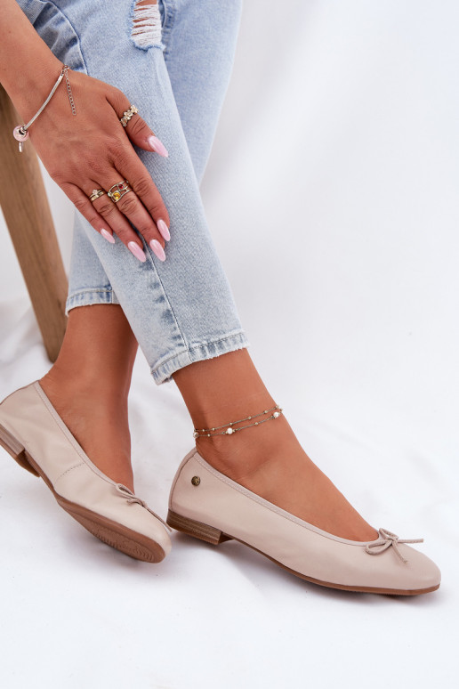 Baleriinad Pealiste omad Sellel onciejka P6800-04 beeži värvi