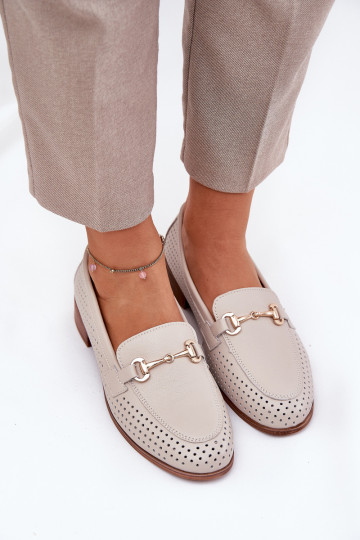 Naistel liivakarva nahast...