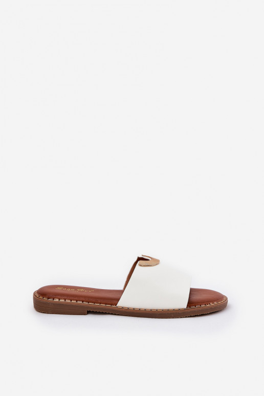 Naiste valged sussid kunstnahast...