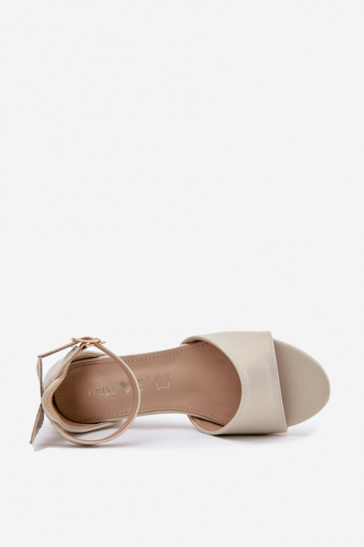 Läikivad sandaalid Laste Sellel ondala kontsaga Kuldset värvi Ainare