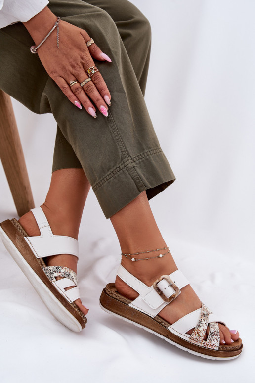 Pealistesandaalid neetide ja pandlaga Inblu GS000056 valget värvi