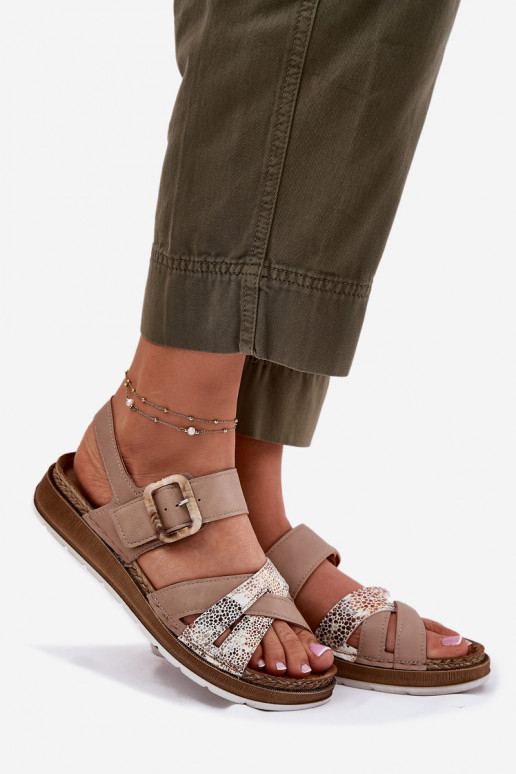 Pealistesandaalid neetide ja pandlaga Inblu GS000056 beeži värvi Pealistesandaalid neetide ja pandlaga Inblu GS000056 beeži värvi