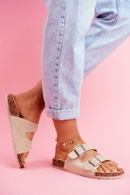 Pealiste omad Sussid Koreki kohta neetide ja pandlaga beeži värvi Si Senor Pealiste omad Sussid Koreki kohta neetide ja pandlaga beeži värvi Si Senor