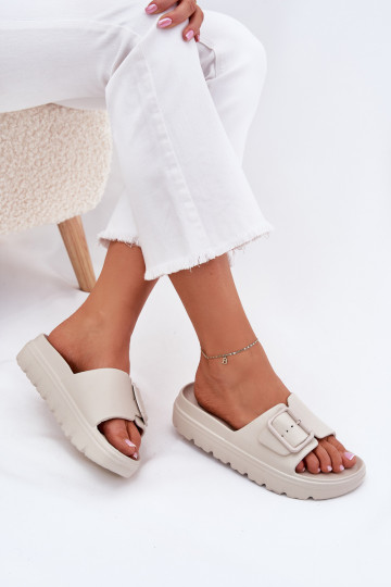 naiste plätud Kerged rannaplätud platvormiga neetide ja pandlaga beeži värvi Viasara