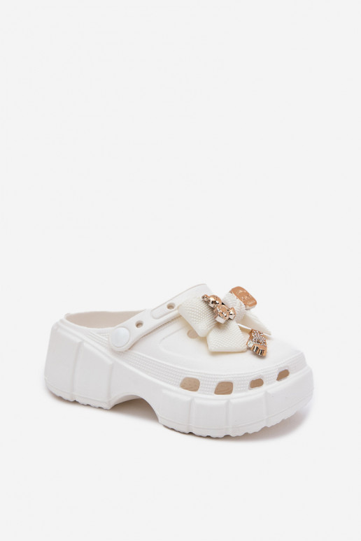 Sussid Laste jalanõud Laste Kerged rannaplätud lipsukesega I Ozdobami valget värvi Selvana Sussid Laste jalanõud Laste Kerged rannaplätud lipsukesega I Ozdobami valget värvi Selvana