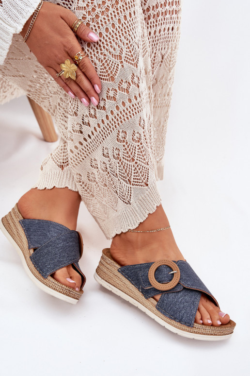 naiste plätud Kiilu peal kaunistustega neetide ja pandlaga Inblu RV000012 Sinist värvi naiste plätud Kiilu peal kaunistustega neetide ja pandlaga Inblu RV000012 Sinist värvi