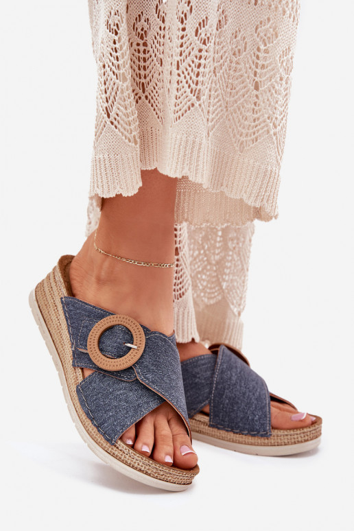 naiste plätud Kiilu peal kaunistustega neetide ja pandlaga Inblu RV000012 Sinist värvi naiste plätud Kiilu peal kaunistustega neetide ja pandlaga Inblu RV000012 Sinist värvi