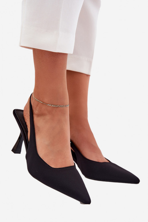 Pealistesandaalid kõrge jämeda kontsaga msuud Lunira Pealistesandaalid kõrge jämeda kontsaga msuud Lunira