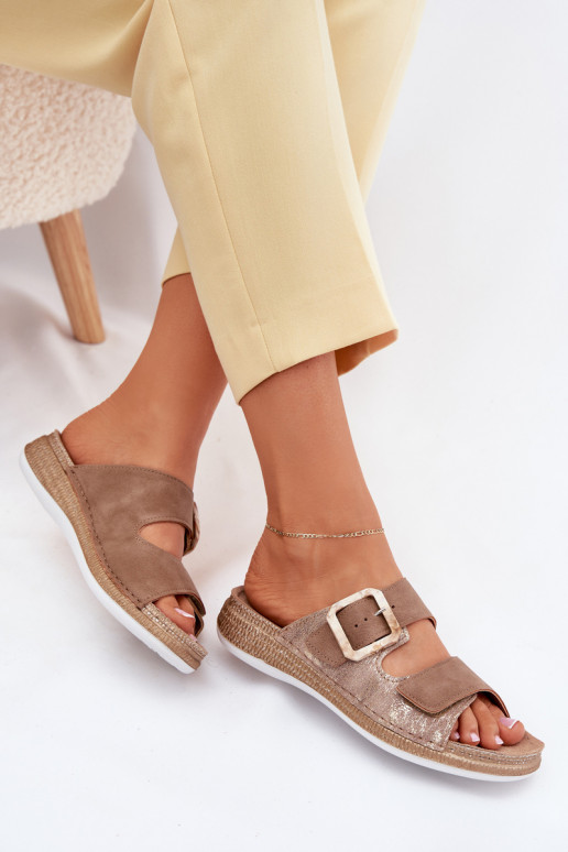 naiste plätud neetide ja pandlaga I su limpančiais užsegimaisem INBLU MK000013 pruunid värvi naiste plätud neetide ja pandlaga I su limpančiais užsegimaisem INBLU MK000013 pruunid värvi