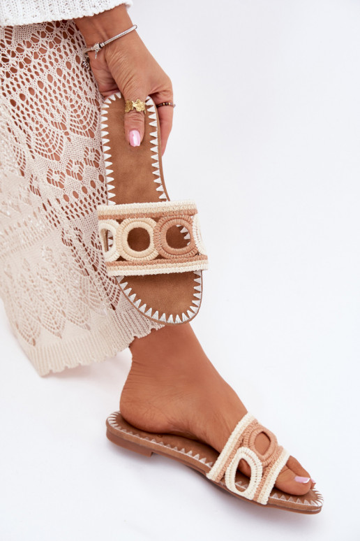 Szydełkosissee naiste plätud laiade nööridega beeži värvi Nirina