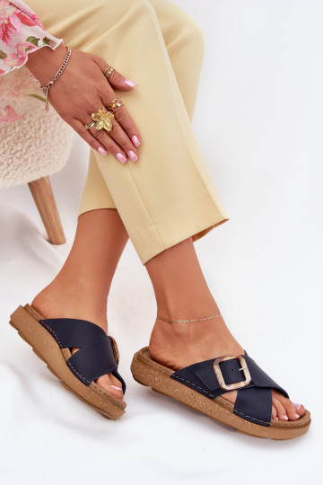 Plätud naturaalsest nahast Pealiste omad neetide ja pandlaga Inblu ED0003IU tumesinist värvi