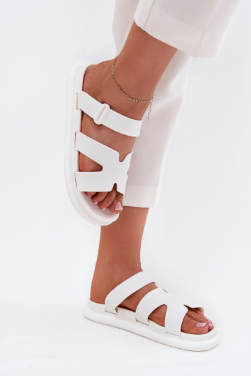 kummist naiste plätud rihmadega valget värvi Tavirae