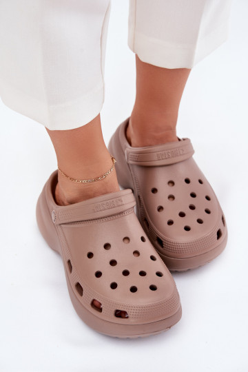 Kerged rannaplätud naiste plätud Sellel onssiivsel tallal Big Star RR274A121 beeži värvi