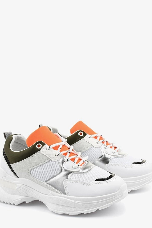 Mustad sametist kõrged kontsad,...