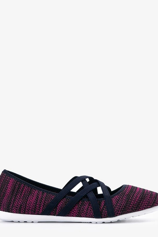 Roosad sametist kingad tsirkoonist...