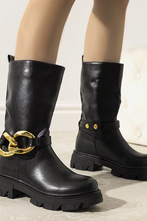 Mustad isoleeritud poolsaapad...