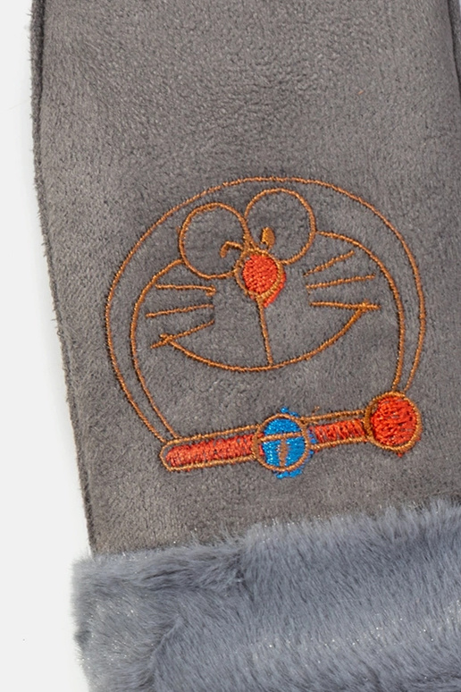 Kitty Grey lastekindad