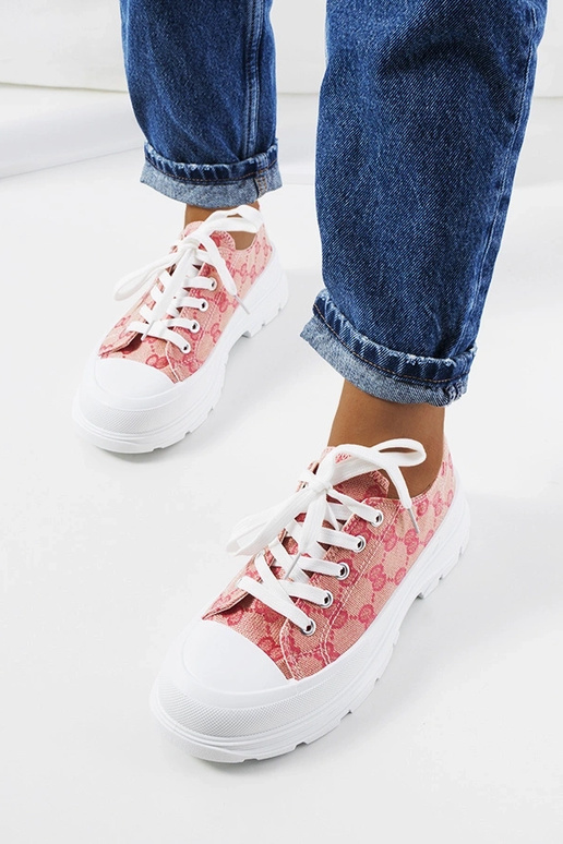 Roosad-beežid jalatsid, „Waters"